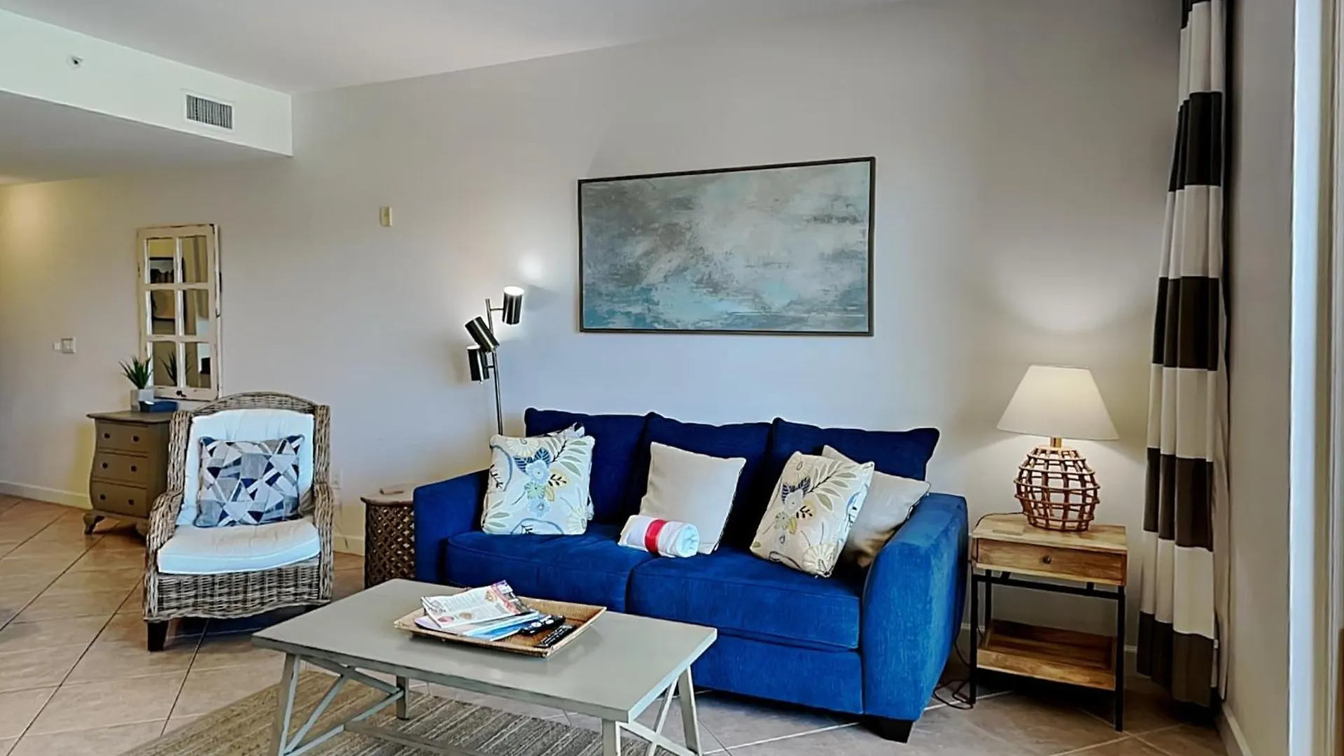 Beach Resort 205 دستين شقة